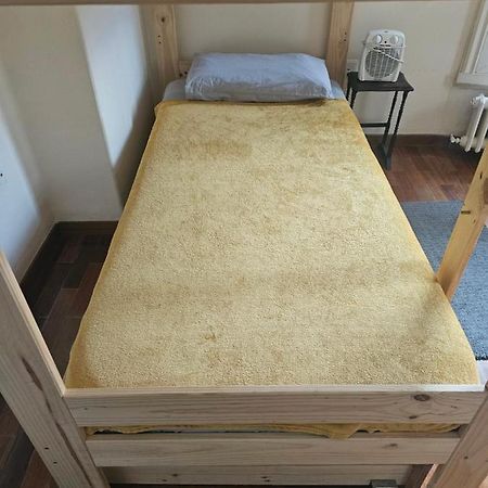 Habitacion Amplia Y Centrica En Piso Compartido A Coruña Kültér fotó