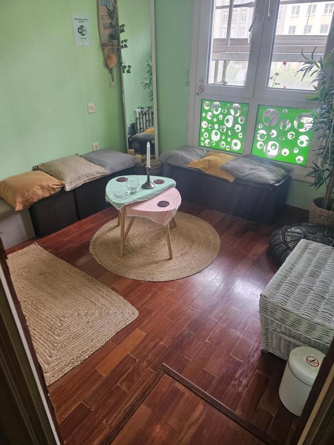 Habitacion Amplia Y Centrica En Piso Compartido A Coruña Kültér fotó